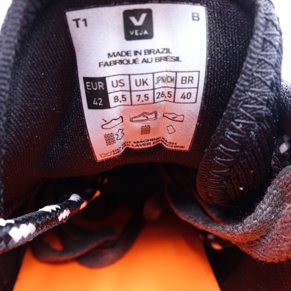 NEW Size 8.5 / EUR 42 Men's Veja Venturi Sneakers VT0102475B Grafite - Picture 2 of 7